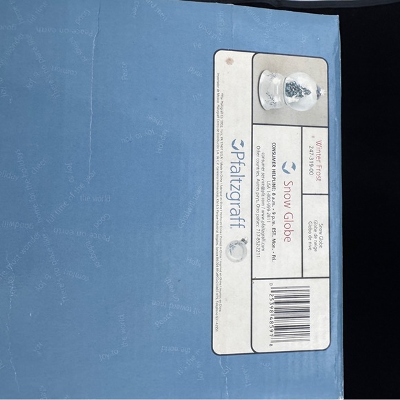 Pfaltzgraff 2nd in Series Winter Frost Snow Globe - Picture 2 of 6